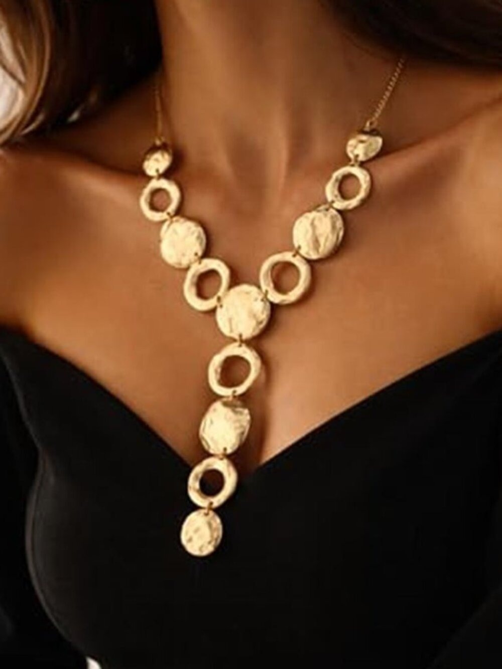 Chunky Gold Tone Statement Necklace Hammered Geometric Circle Bib Necklace